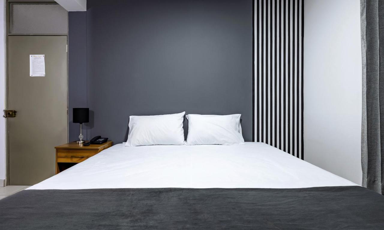 Hotel Taurus Piura Extérieur photo