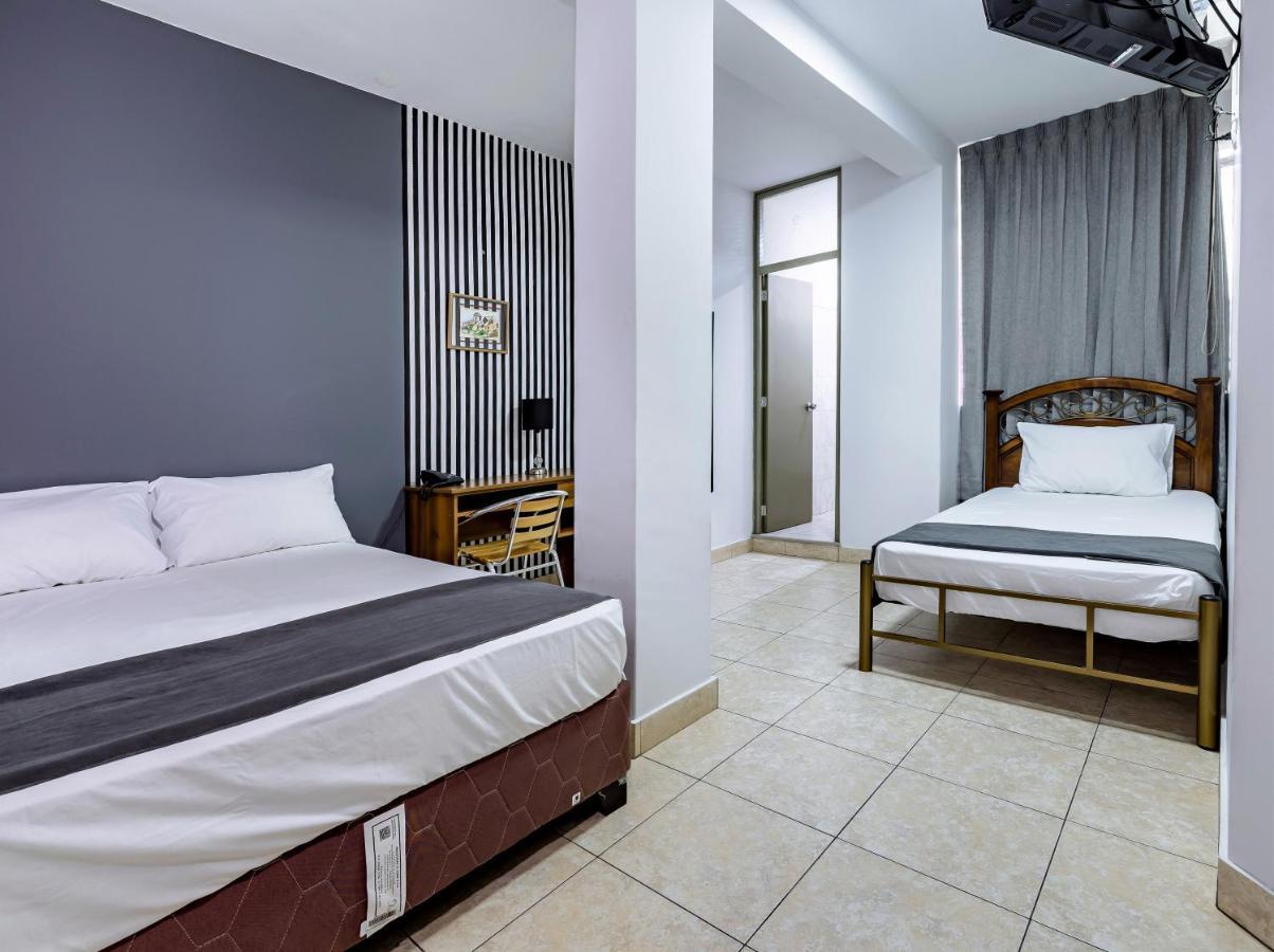 Hotel Taurus Piura Extérieur photo