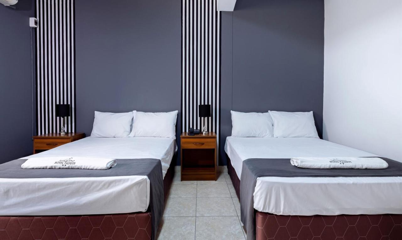 Hotel Taurus Piura Extérieur photo